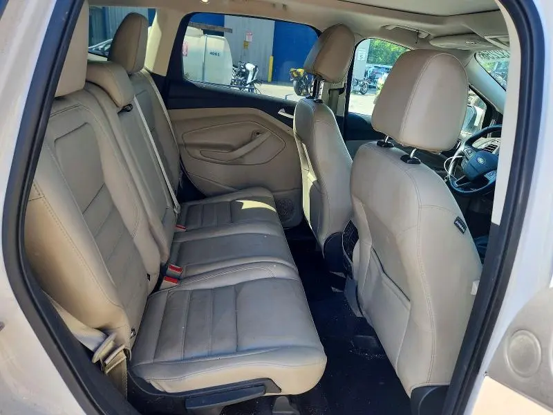 2017 FORD ESCAPE TITANIUM  