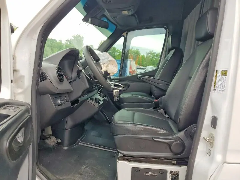 2021 MERCEDES-BENZ SPRINTER 2500  