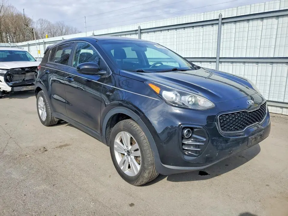 2017 KIA SPORTAGE LX  
