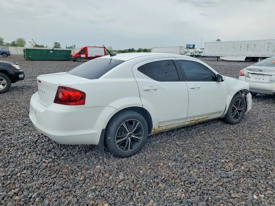 2011 DODGE AVENGER MAINSTREET  