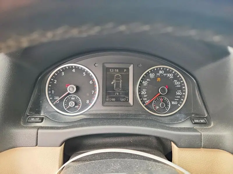 2014 VOLKSWAGEN TIGUAN S  