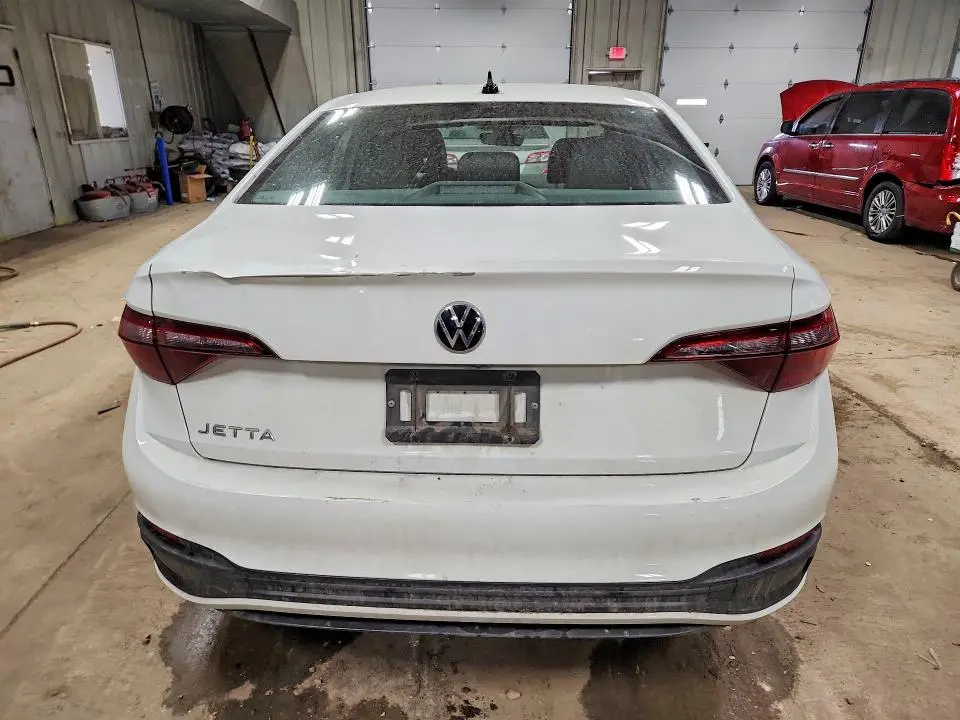 2024 VOLKSWAGEN JETTA SPORT  
