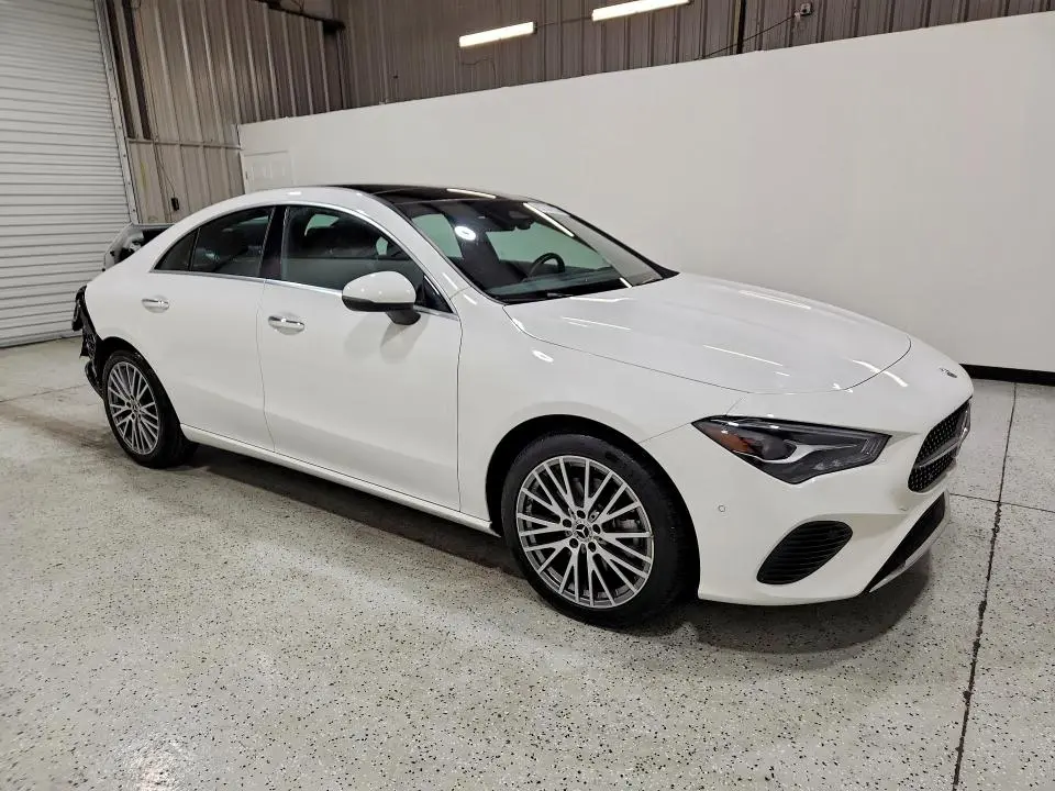 2025 MERCEDES-BENZ CLA 250  