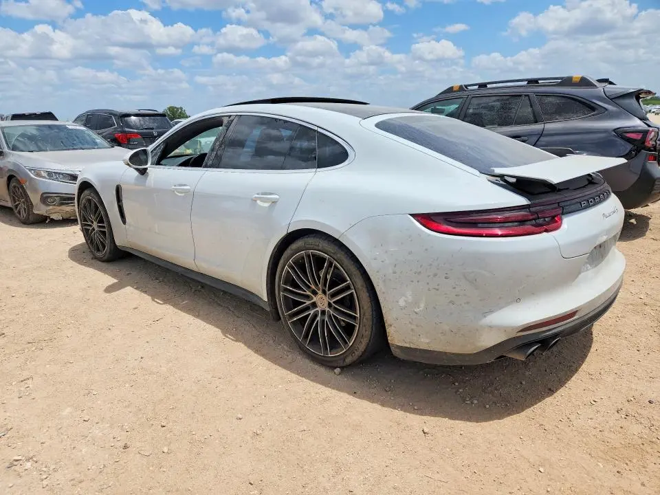 2018 PORSCHE PANAMERA 4S  