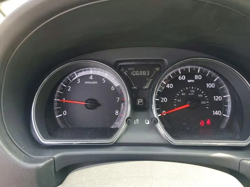 2019 NISSAN VERSA SV  