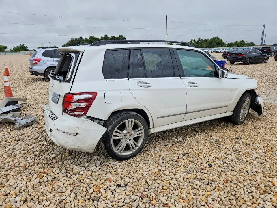 2015 MERCEDES-BENZ GLK   