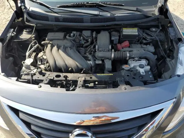 2019 NISSAN VERSA S  