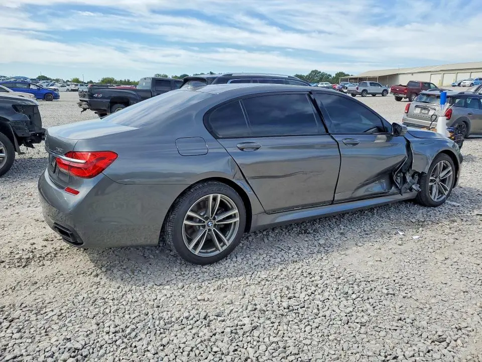 2018 BMW 750 I  
