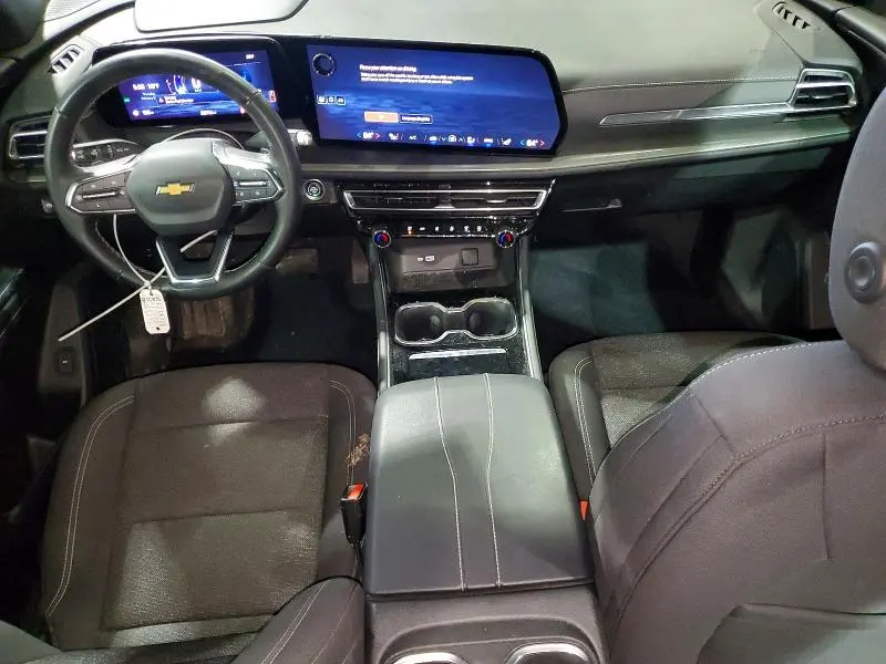 2024 CHEVROLET TRAVERSE LS  