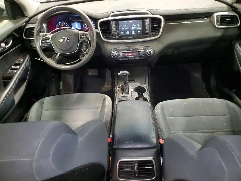 2019 KIA SORENTO LX V6  
