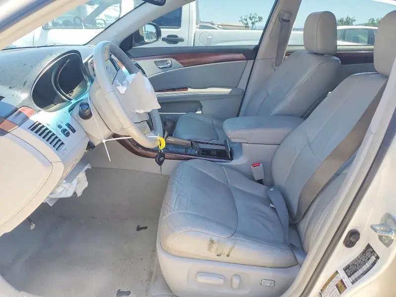 2011 TOYOTA AVALON BASE  