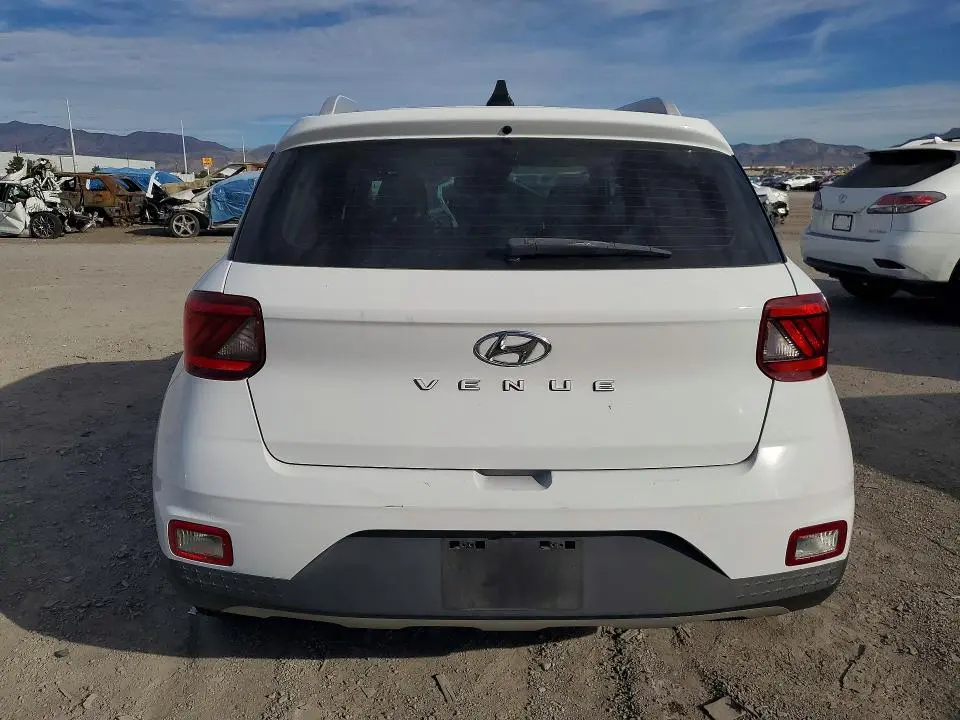 2020 HYUNDAI VENUE SEL  