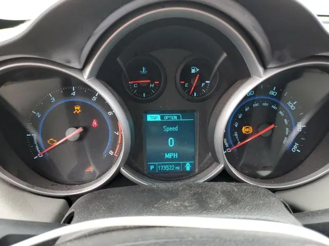 2014 CHEVROLET CRUZE LS  