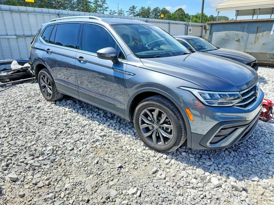 2021 VOLKSWAGEN TIGUAN SE, SE R-LINE BLACK, SEL  