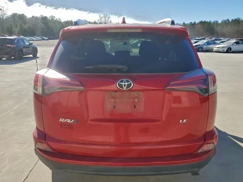 2016 TOYOTA RAV4 LE  