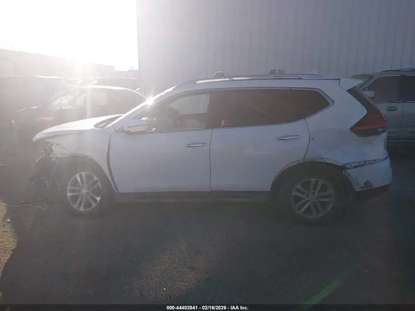 2017 NISSAN ROGUE S