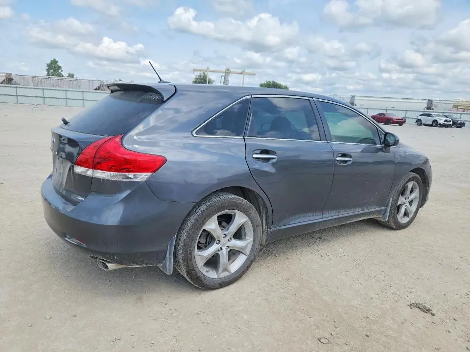 2010 TOYOTA VENZA AWD V6  
