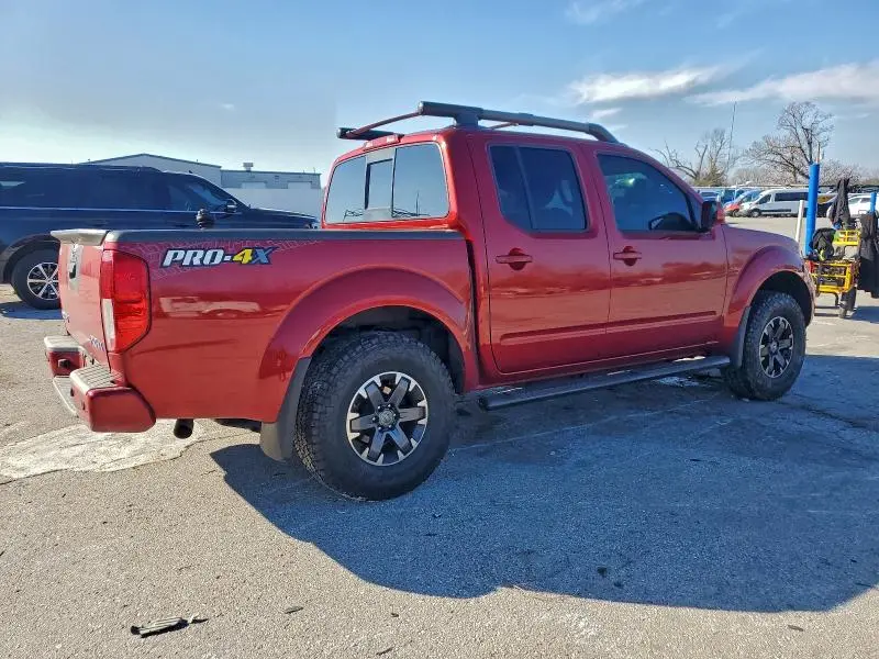 2015 NISSAN FRONTIER S  