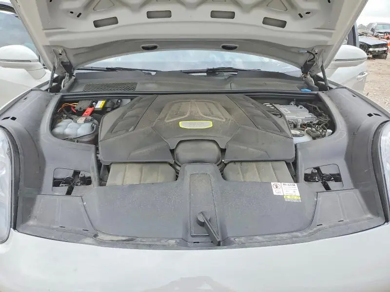 2023 PORSCHE CAYENNE TURBO S E-HYBRID  