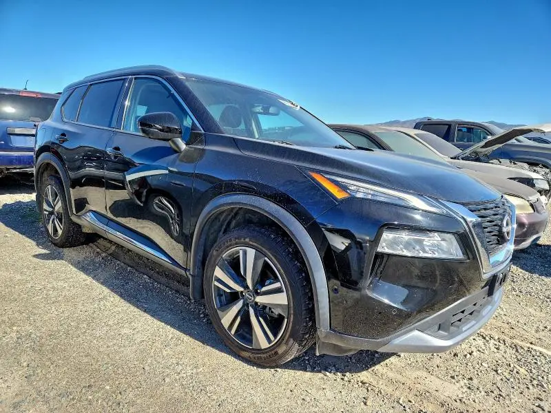 2022 NISSAN ROGUE SL  