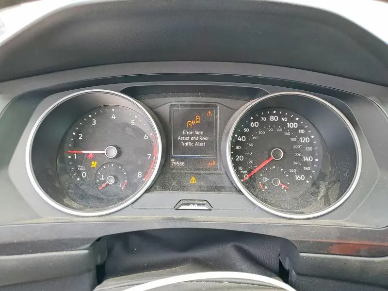 2021 VOLKSWAGEN TIGUAN SE  
