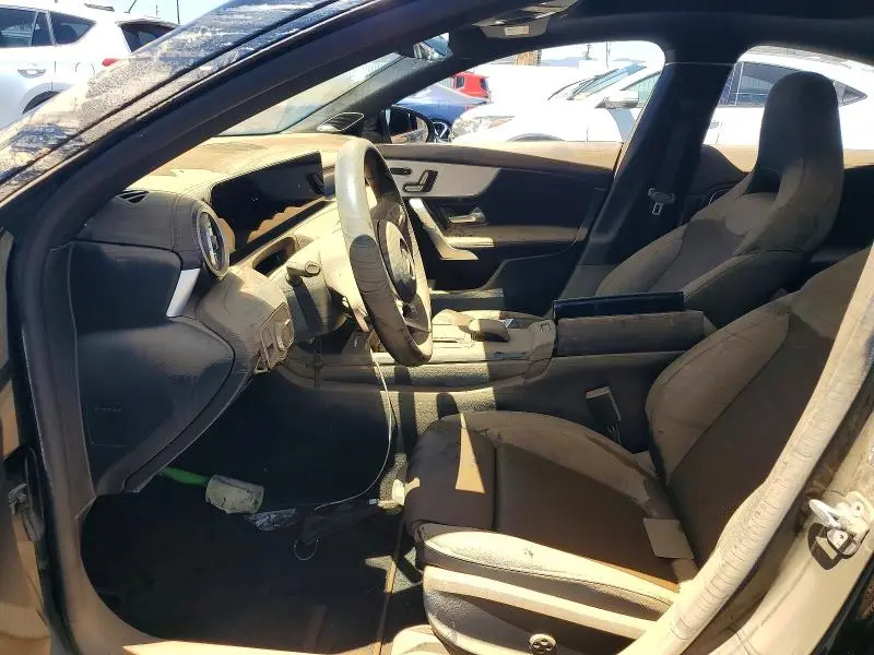 2023 MERCEDES-BENZ CLA 250  
