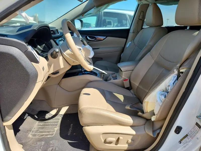 2015 NISSAN ROGUE SL  