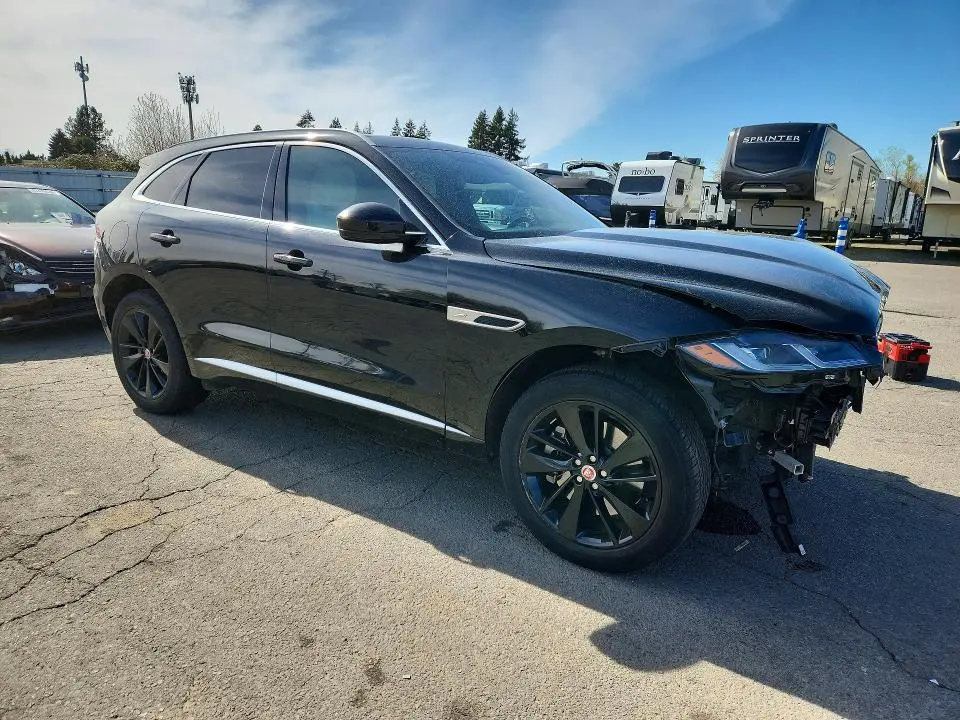 2023 JAGUAR F-PACE R-DYNAMIC S  
