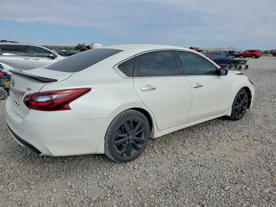 2017 NISSAN ALTIMA 2.5 SR  