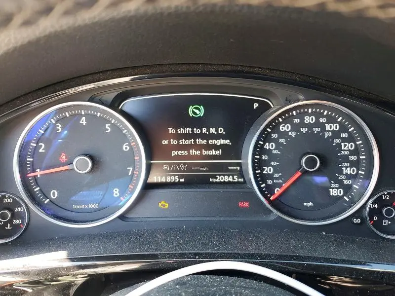 2017 VOLKSWAGEN TOUAREG WOLFSBURG  