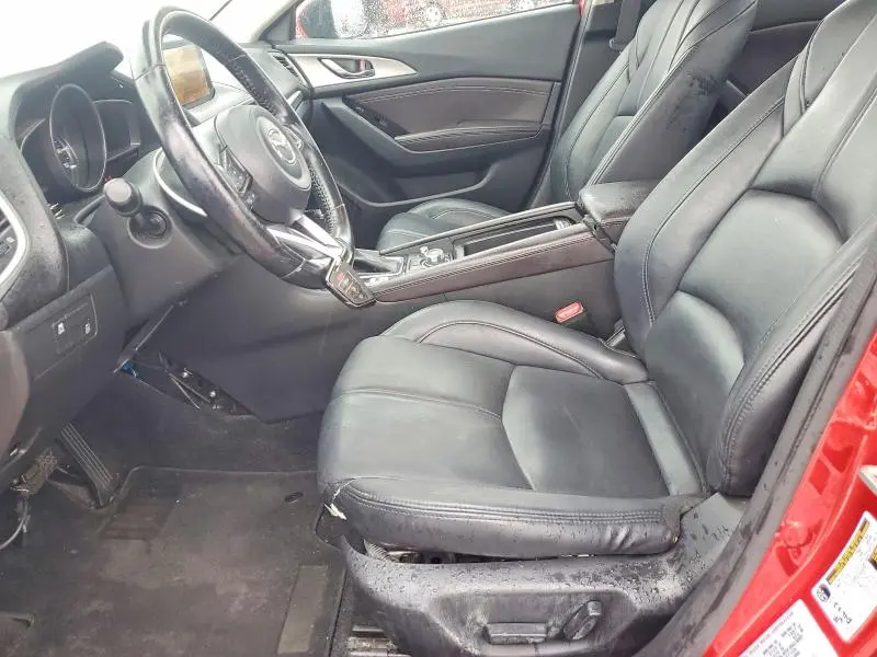 2017 MAZDA 3 TOURING  
