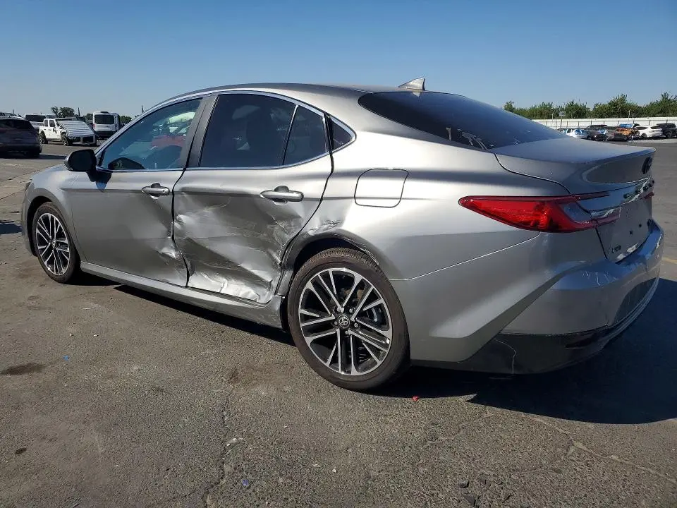 2026 TOYOTA CAMRY XLE  