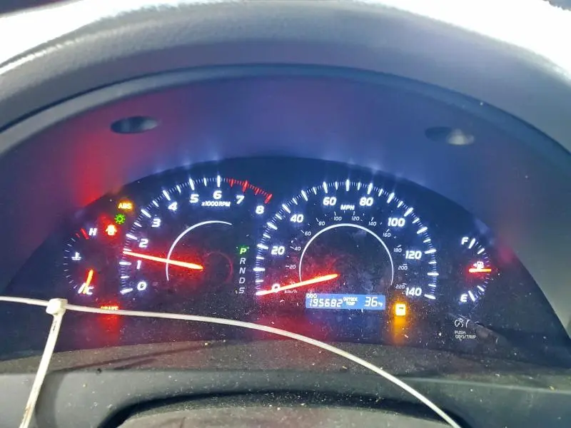 2011 TOYOTA CAMRY BASE  