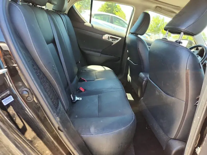 2012 LEXUS CT 200  