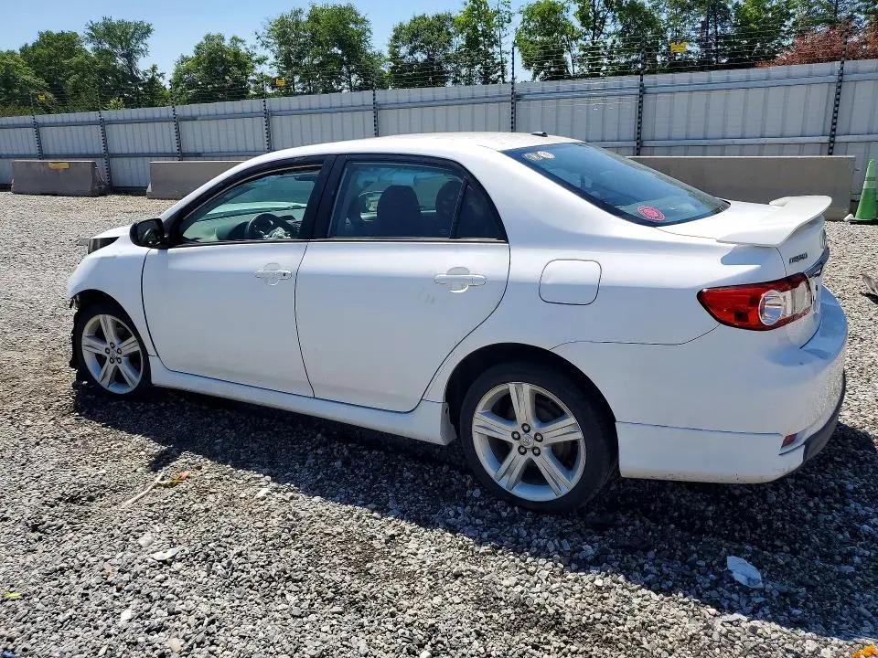 2013 TOYOTA COROLLA S  