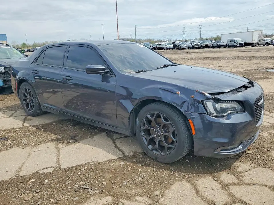 2019 CHRYSLER 300 S  