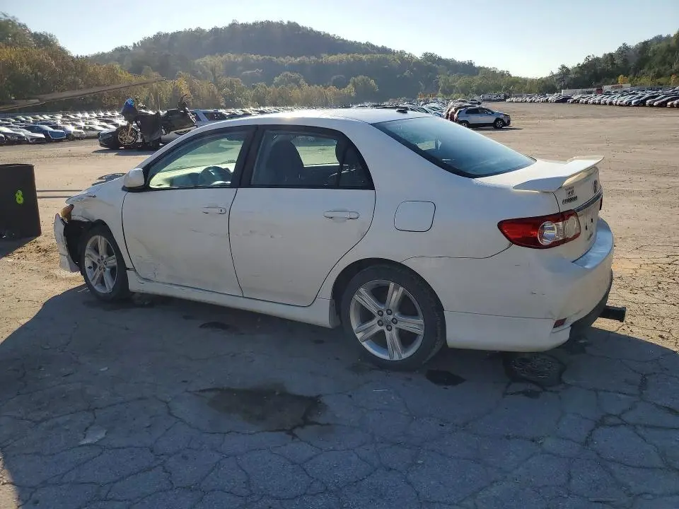 2013 TOYOTA COROLLA S  