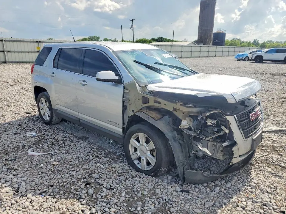 2013 GMC TERRAIN SLE  