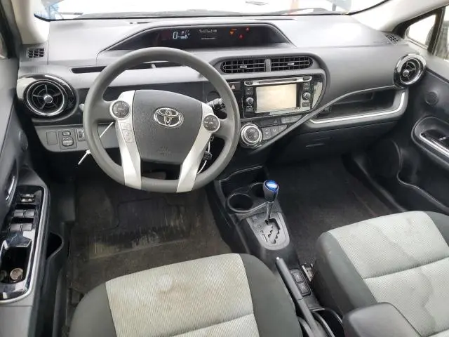 2016 TOYOTA PRIUS C   