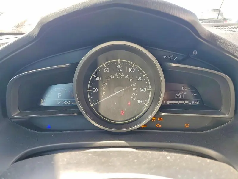 2018 MAZDA 3 TOURING  