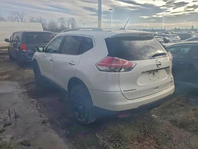 2015 NISSAN ROGUE S  