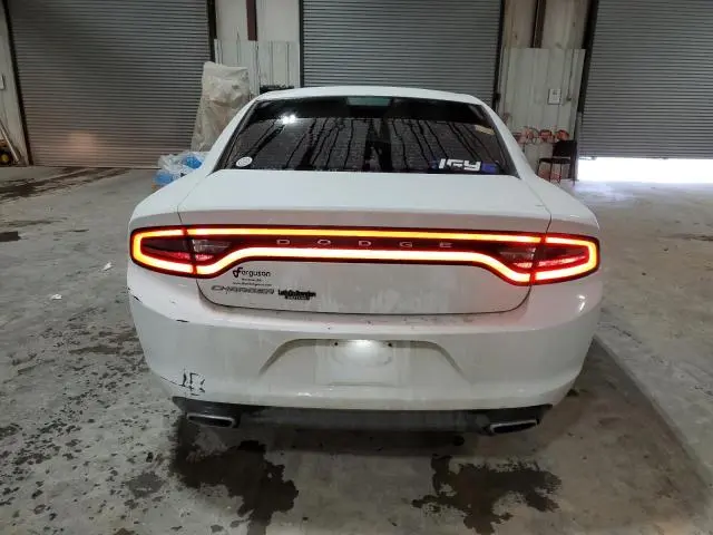 2017 DODGE CHARGER SE  