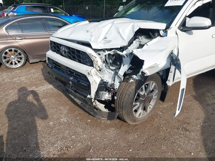 2026 TOYOTA 4RUNNER TRD SPORT
