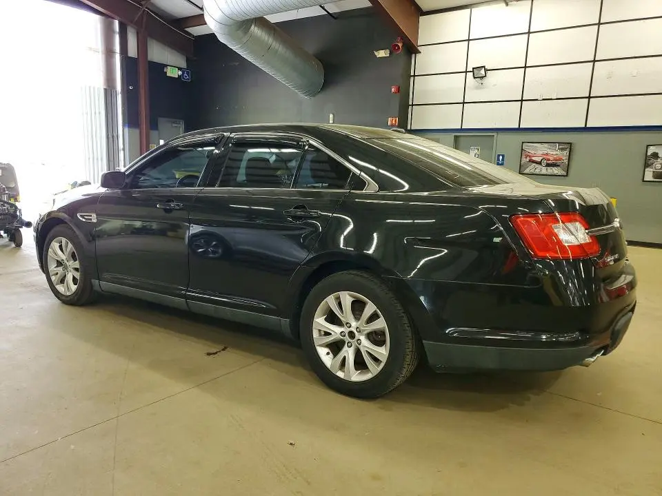 2011 FORD TAURUS SEL  
