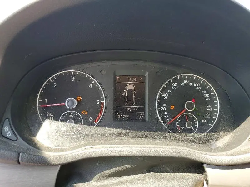 2015 VOLKSWAGEN PASSAT SE  