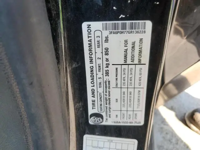 2016 FORD FUSION SE  