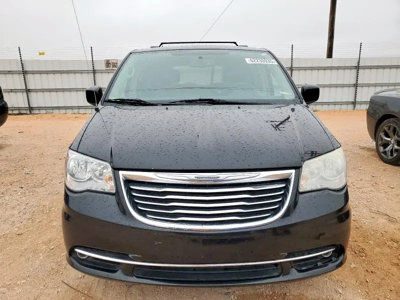 2013 CHRYSLER TOWN & COUNTRY TOURING  