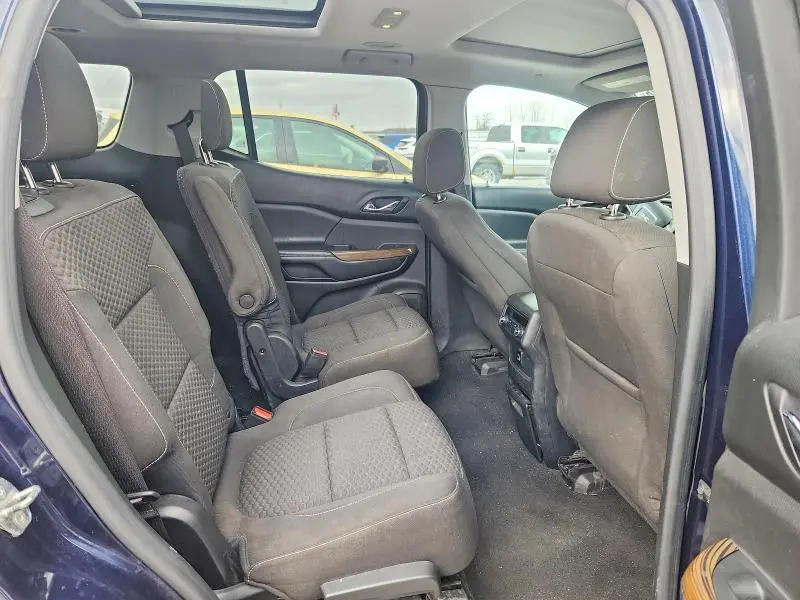 2017 GMC ACADIA SLE  