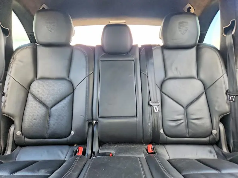 2011 PORSCHE CAYENNE TURBO  