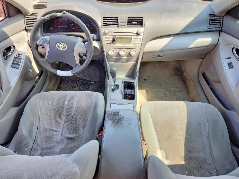 2011 TOYOTA CAMRY LE  